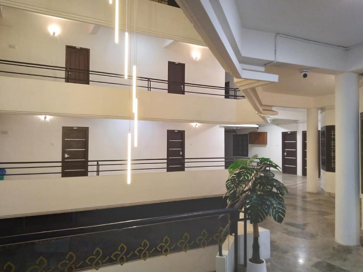Pmr Grandays Hotel มาลัพปูรัม ภายนอก รูปภาพ